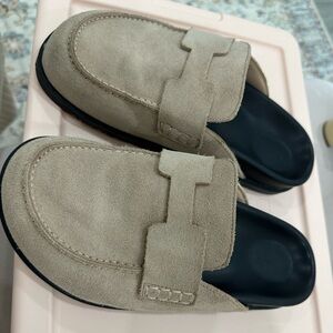 Blush Mules great condition